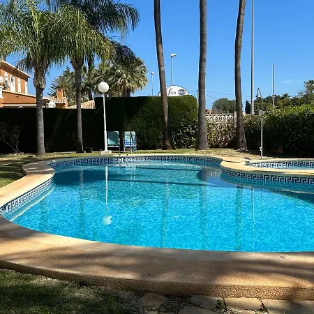 La Giralda Apartmán *