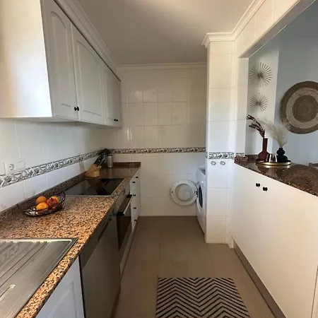 La Giralda Apartment *